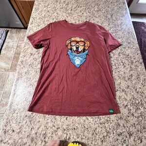 Wild Tribute lake Dog Graphic T-Shirt - Red